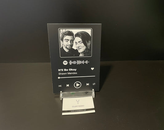 Customizable spotify card